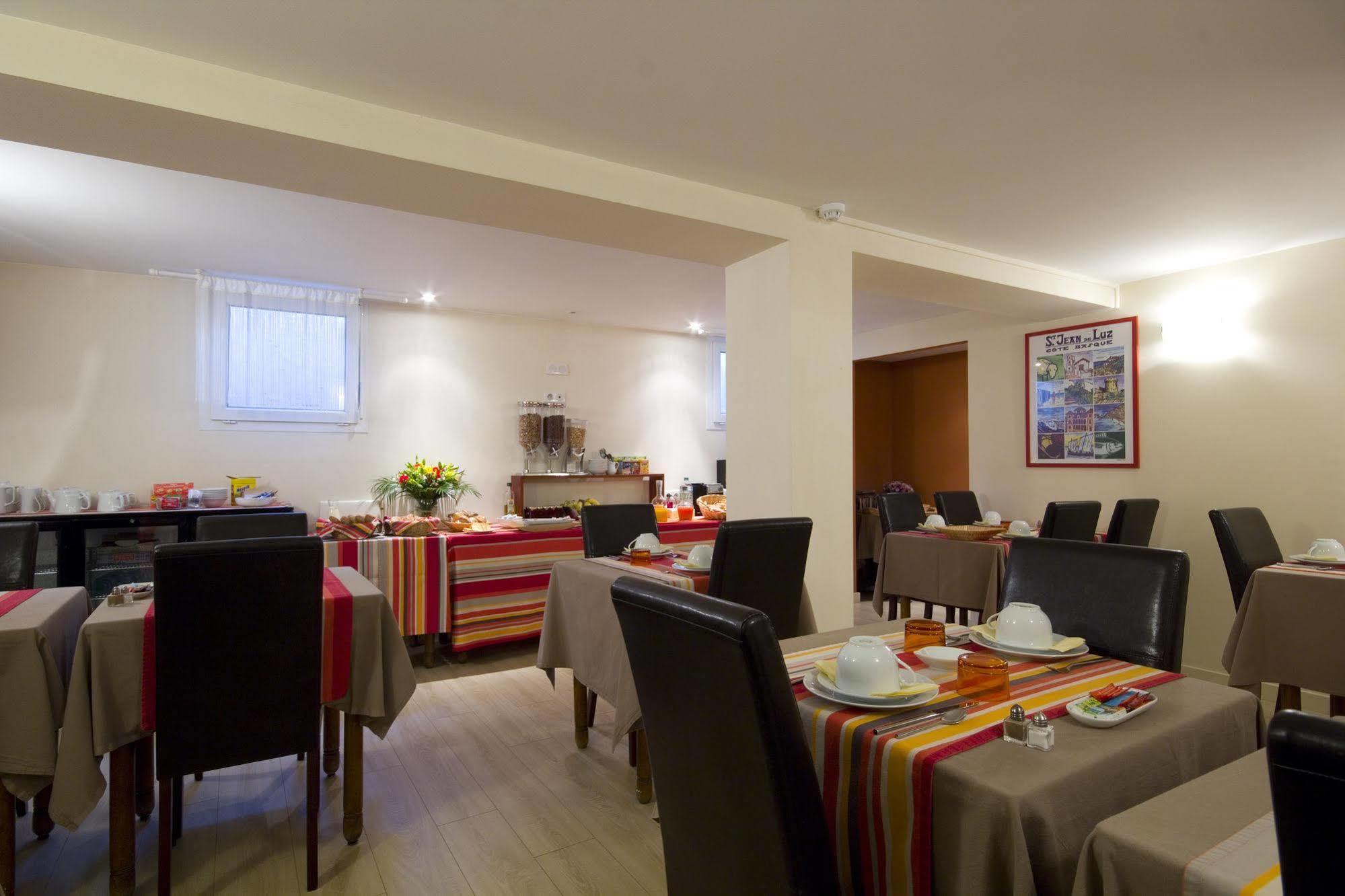 Hotel Le Relais Saint-Jacques Экстерьер фото